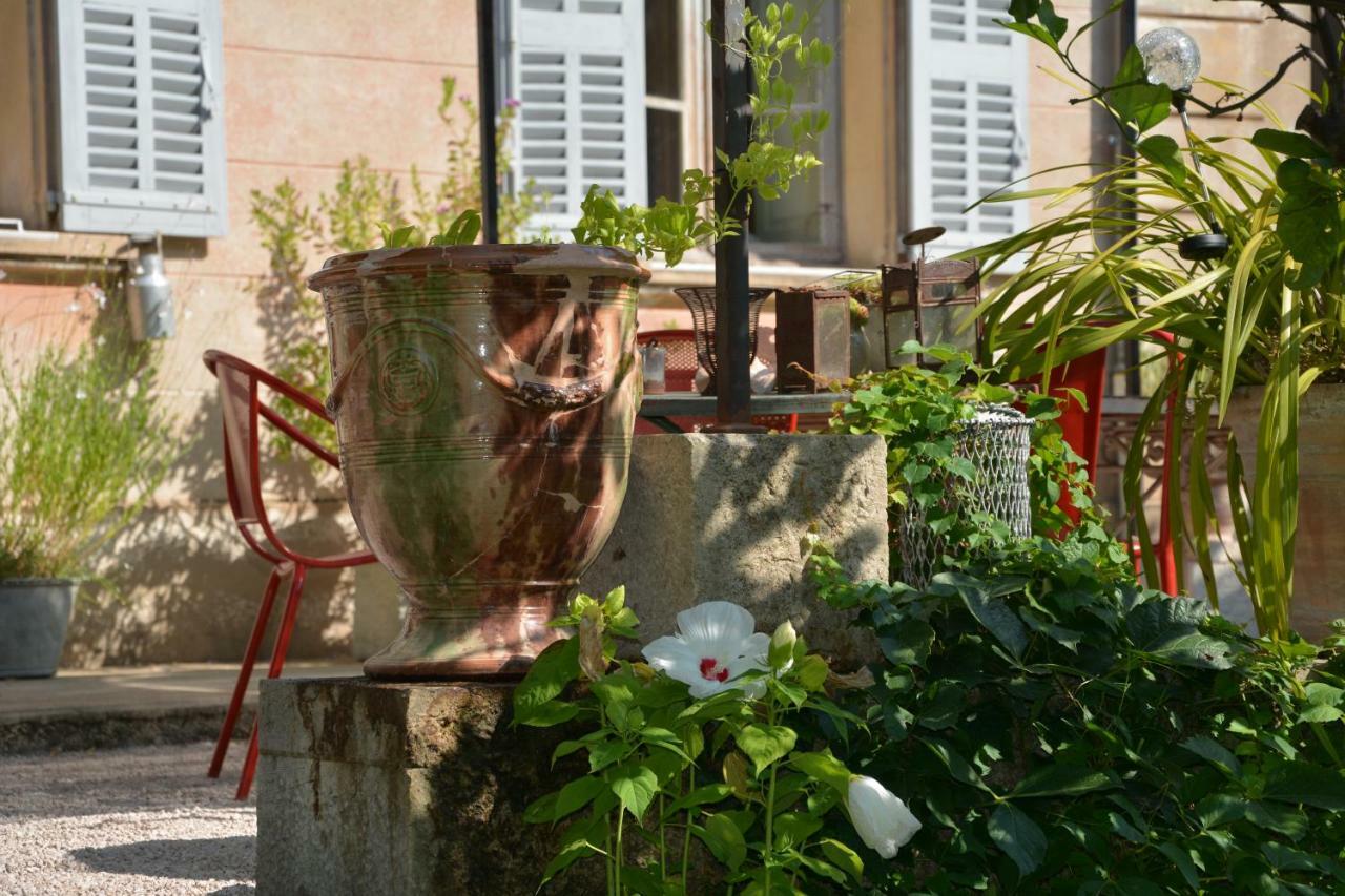 Les Passiflores Grasse Dış mekan fotoğraf